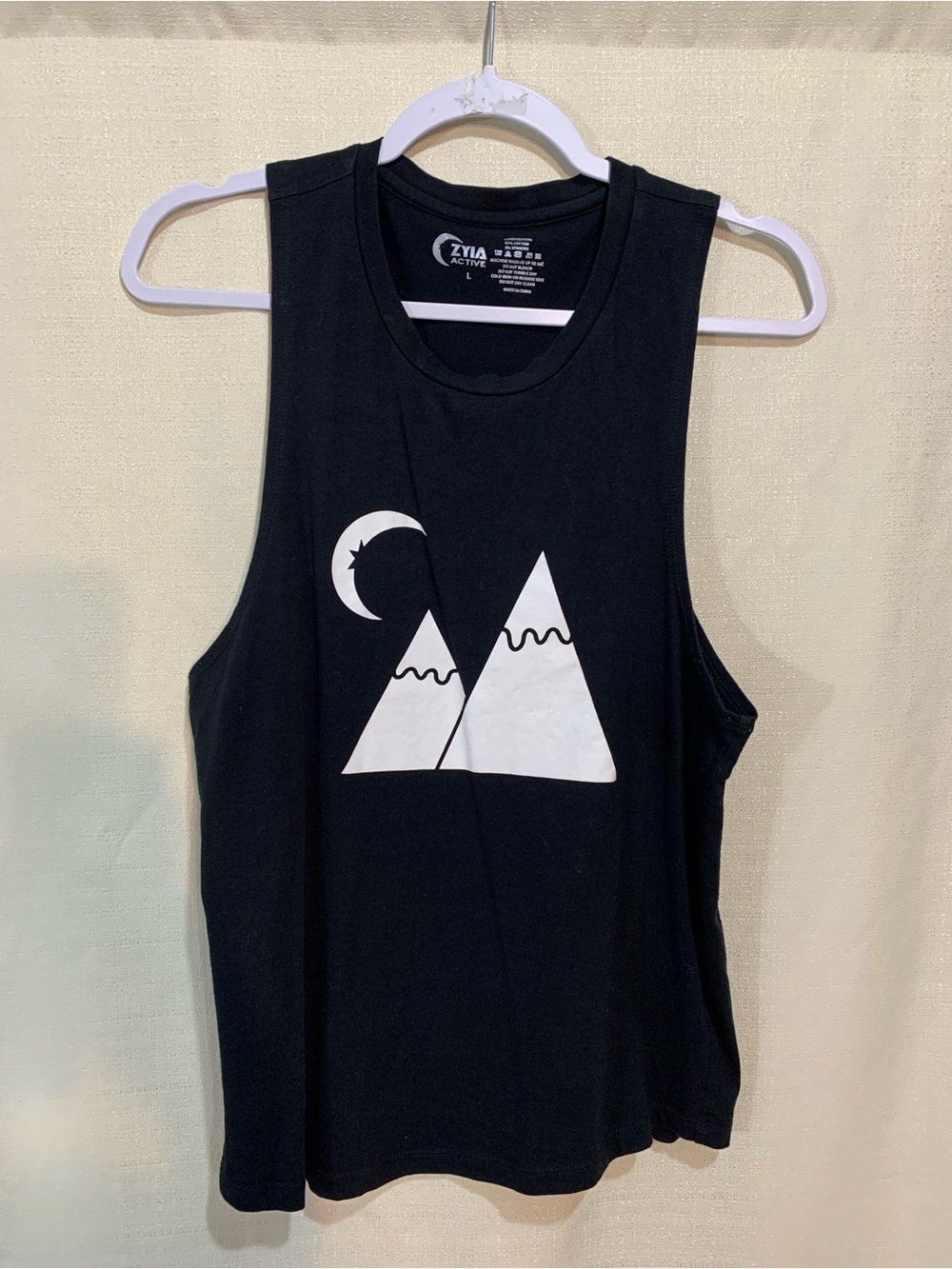 ZYIA Black Tank Top with White Mountain & Moon Graphic a1/20